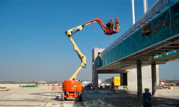 productos_plataformas_altura_plumas_articuladas_diesel__450aj_620x370
